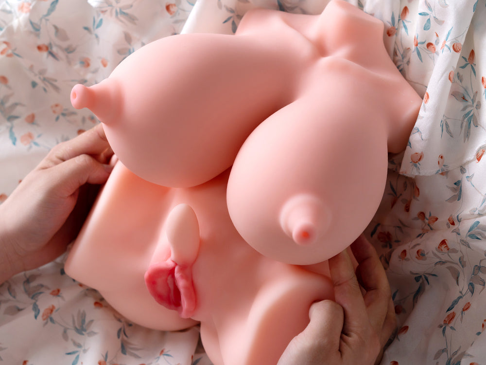 Juli: Big Clit Doll Hentai Torso Sex Toy MRLSEXDOLL.UK Juli: Big Clit Doll Hentai Torso Sex Toy MRLSEXDOLL.UK